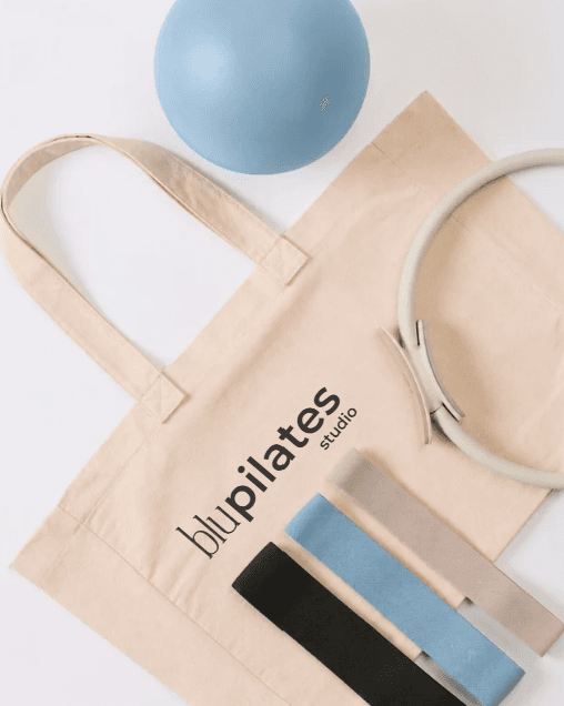 Pack de bienvenida de blupilates: bolsa, pelota, aro y bandas